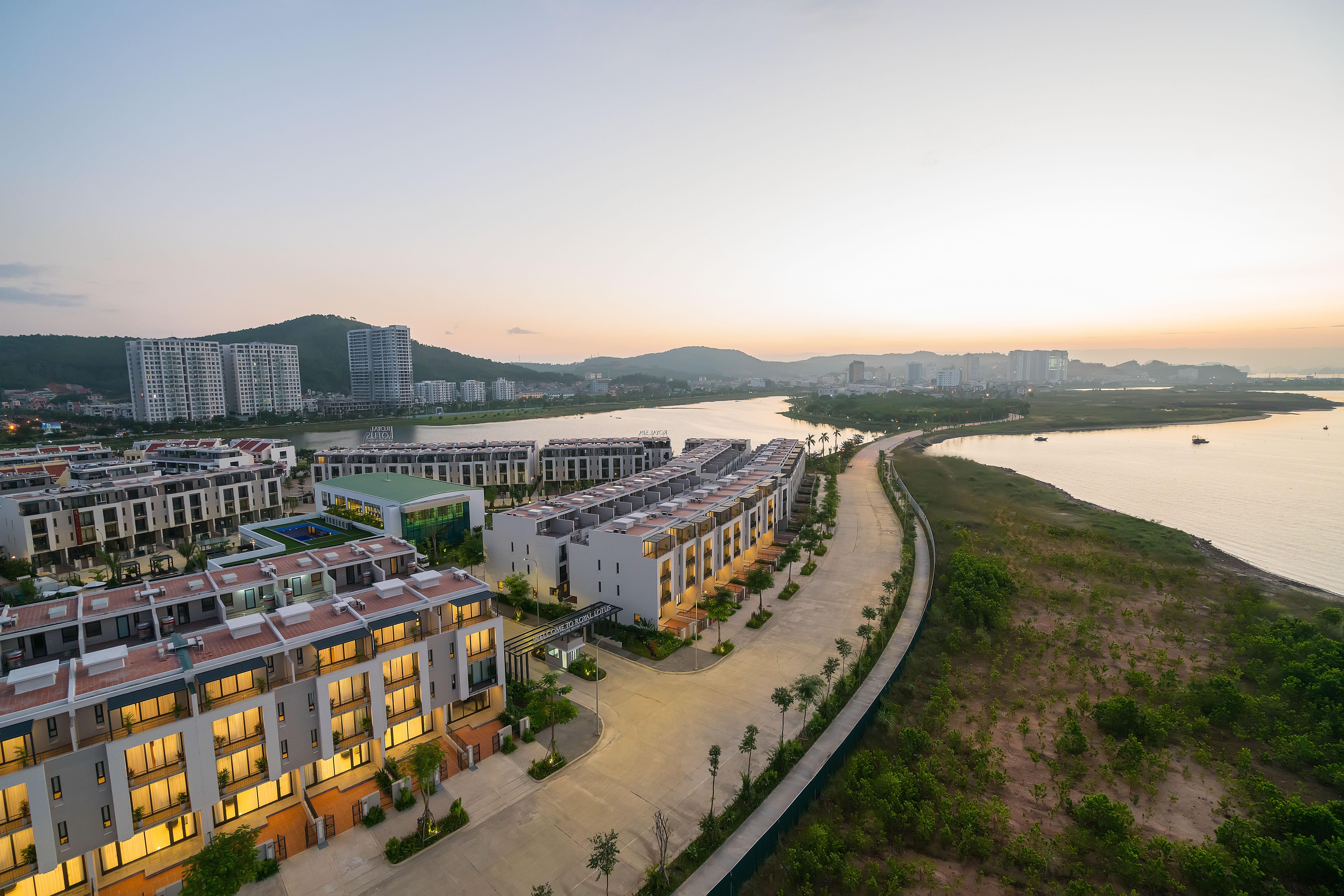 Royal Lotus Ha Long Resort & Villas Zewnętrze zdjęcie